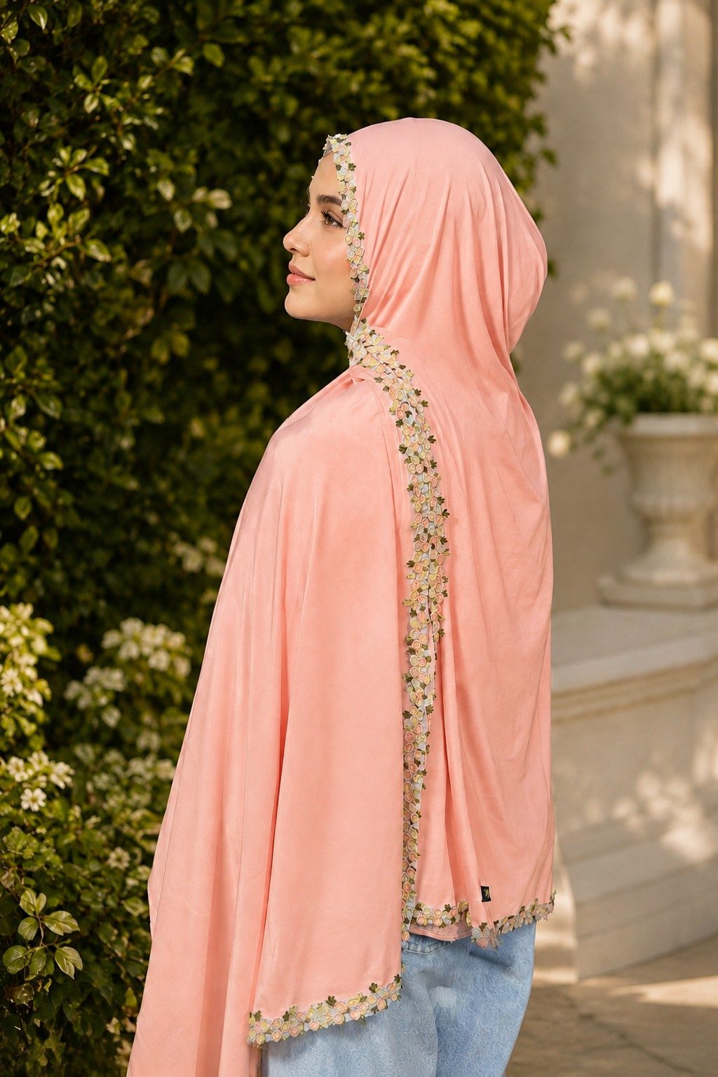 Modal Floral-Trim Hijab wholesale manufacturer China detail
